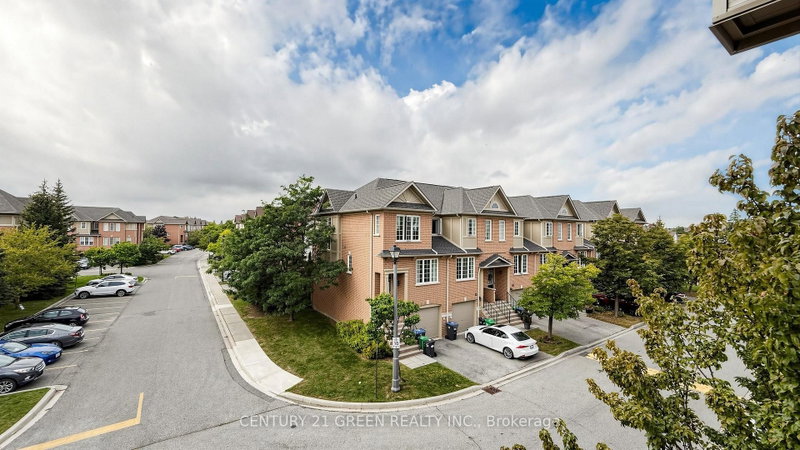 830 Scollard Mississauga,ON L5V 0A2 — Photo 39