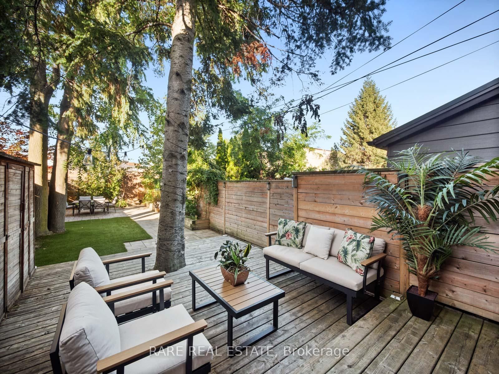 12 Herman Avenue • Toronto, ON photo 20