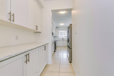 3072 Eberly Woods Oakville,ON L6M 0T5 — Photo 12