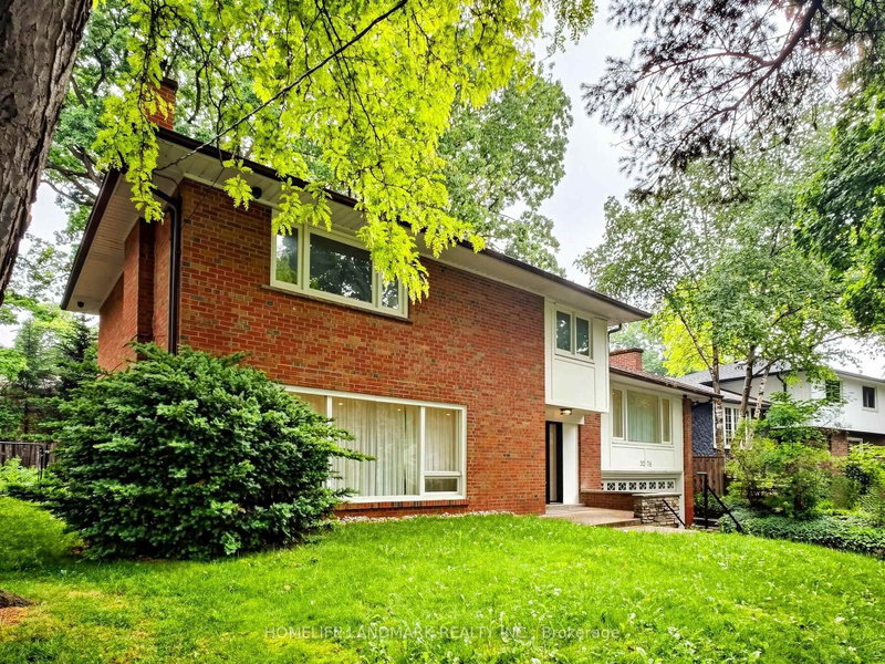 3275 Credit Heights Drive