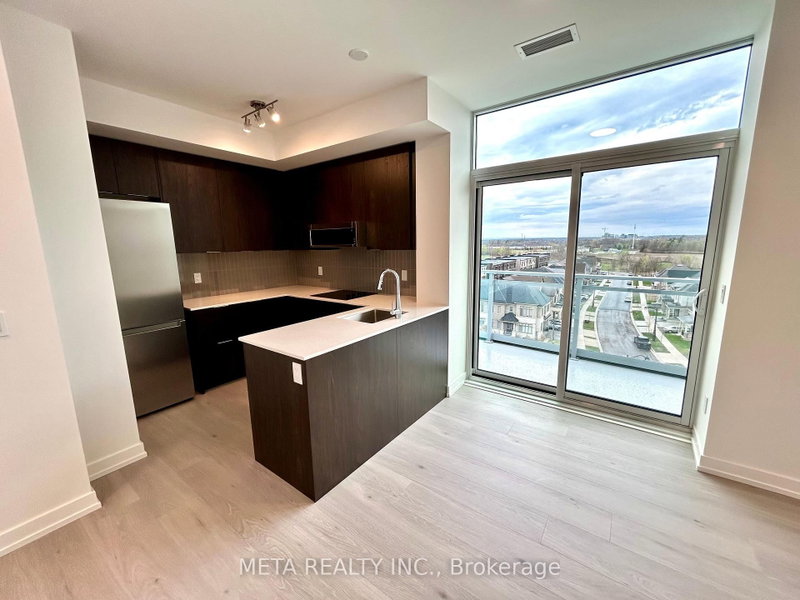 605 - 2501 Saw Whet Boulevard