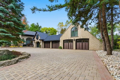 3320 Guelph Line • Burlington, ON photo 3