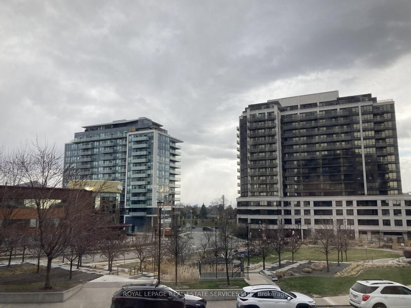204 - 55 De Boers Drive