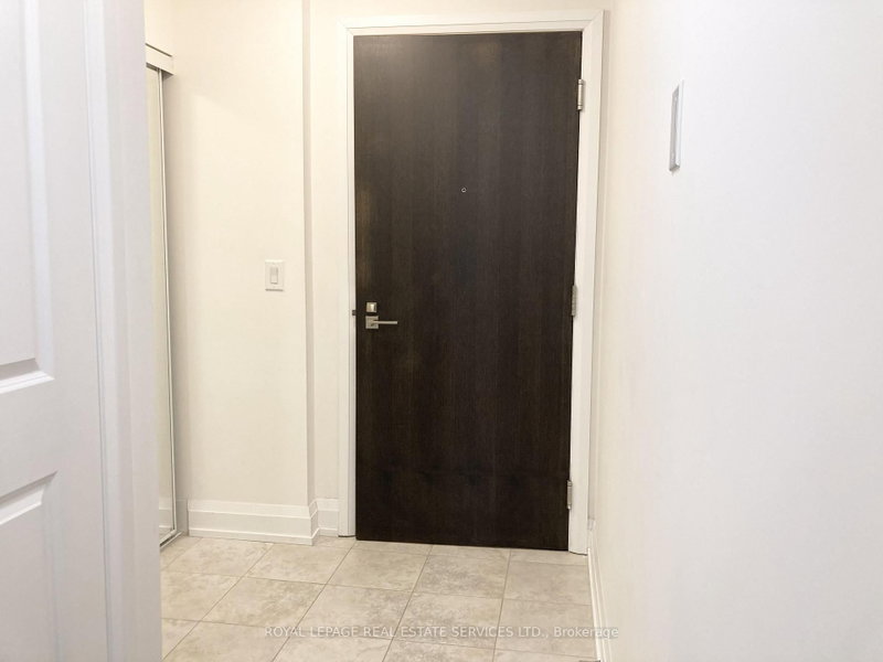 204 - 55 De Boers Drive