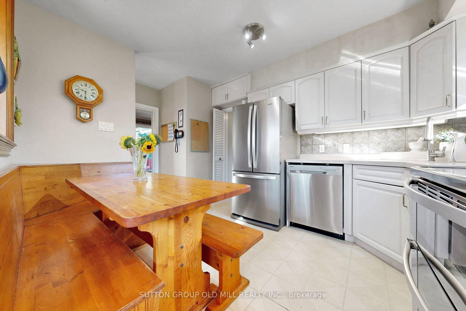 4 Ravenscrest Toronto,ON M9B 5M7 — Photo 11