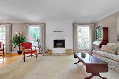 4 Ravenscrest Toronto,ON M9B 5M7 — Photo 15