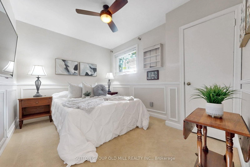 4 Ravenscrest Toronto,ON M9B 5M7 — Photo 19