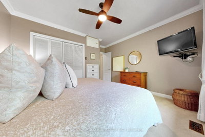 4 Ravenscrest Toronto,ON M9B 5M7 — Photo 26