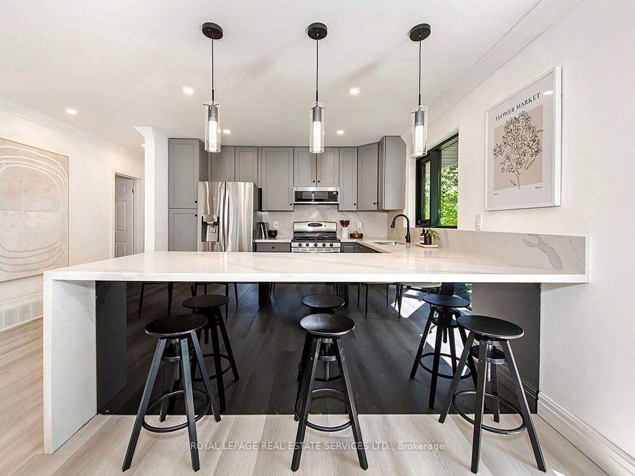 35 Fernalroy Boulevard • Toronto, ON photo 13