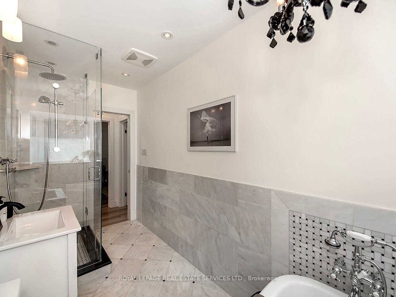 35 Fernalroy Boulevard • Toronto, ON photo 26