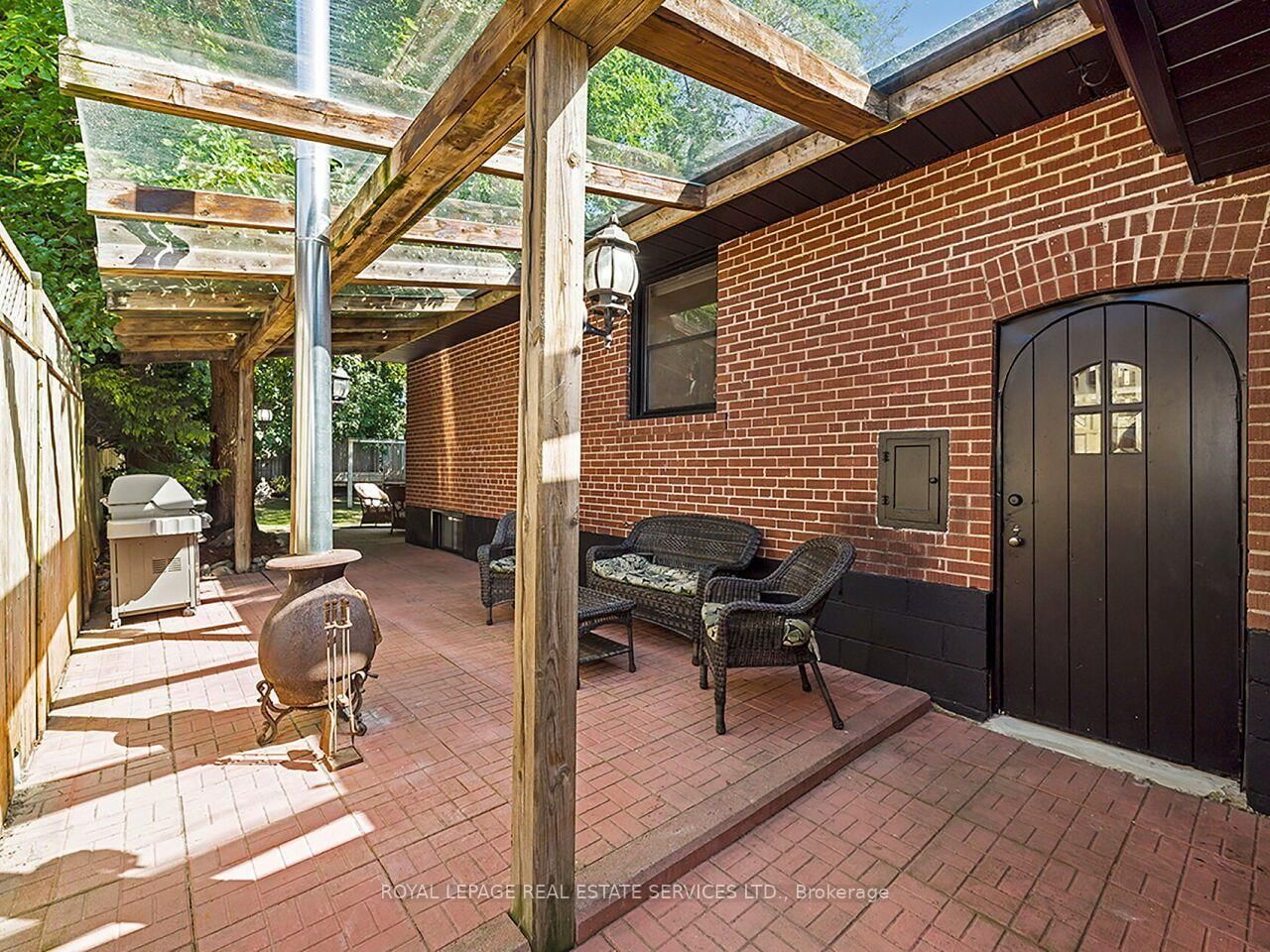 35 Fernalroy Boulevard • Toronto, ON photo 40
