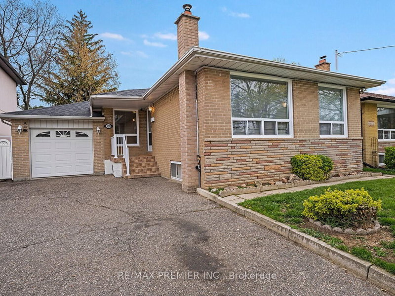 108 Thistle Down Boulevard