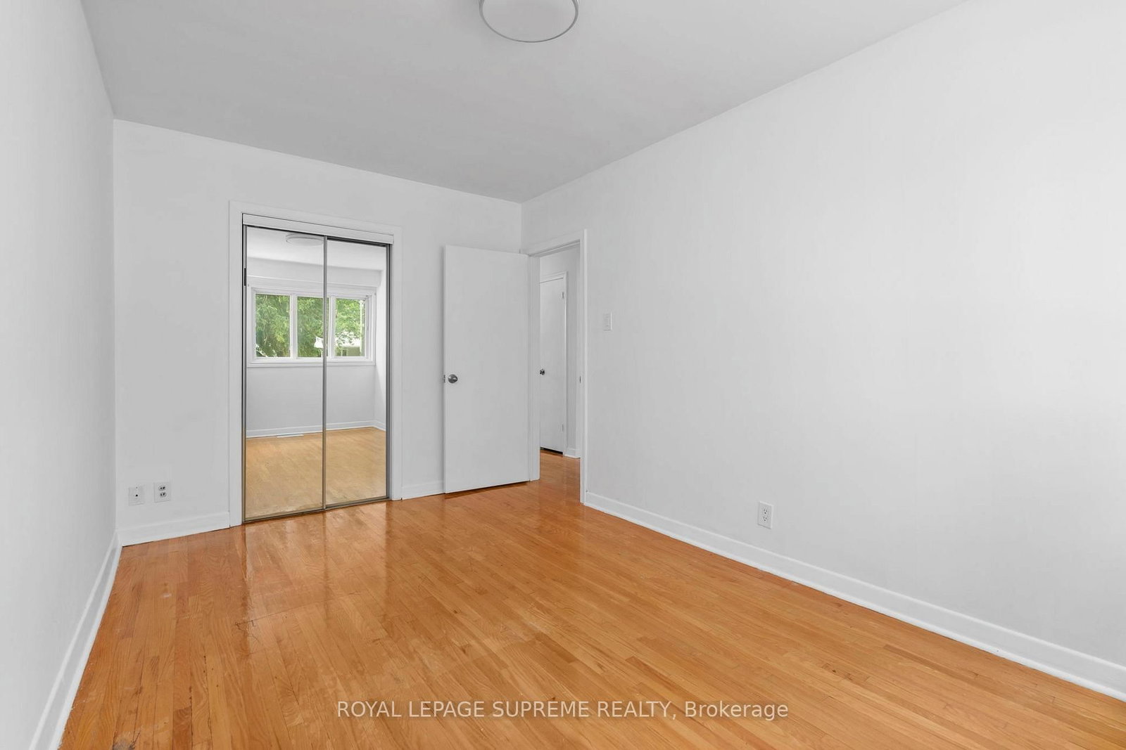 30 Benway Drive • Toronto, ON photo 22