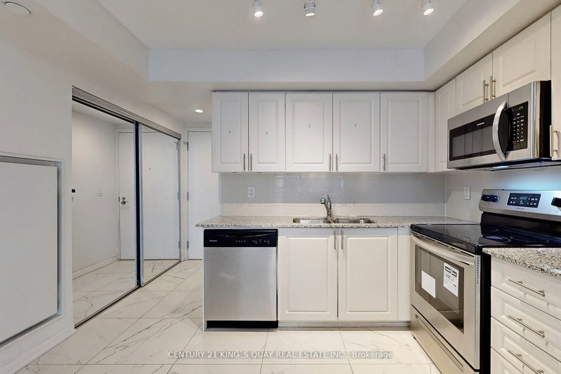 423 - 3091 Dufferin Street