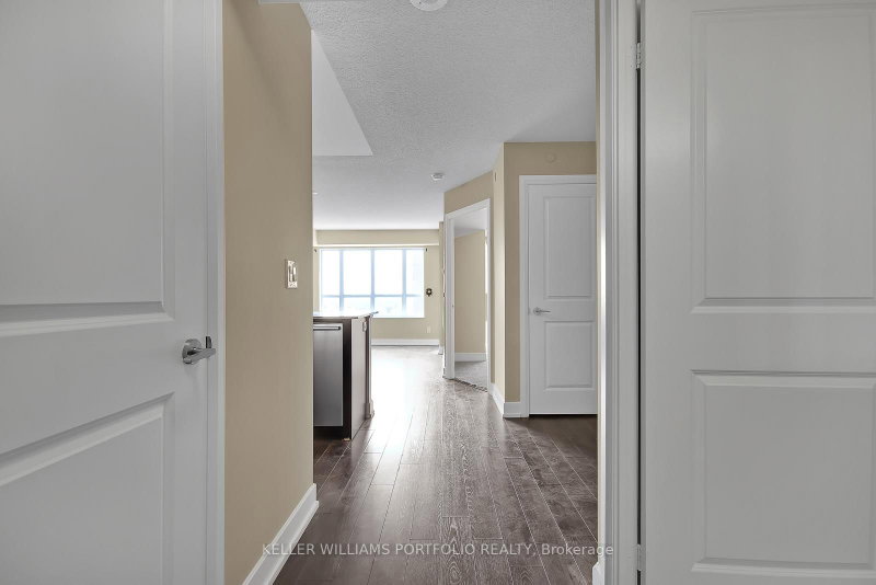 509 - 6 Eva Road