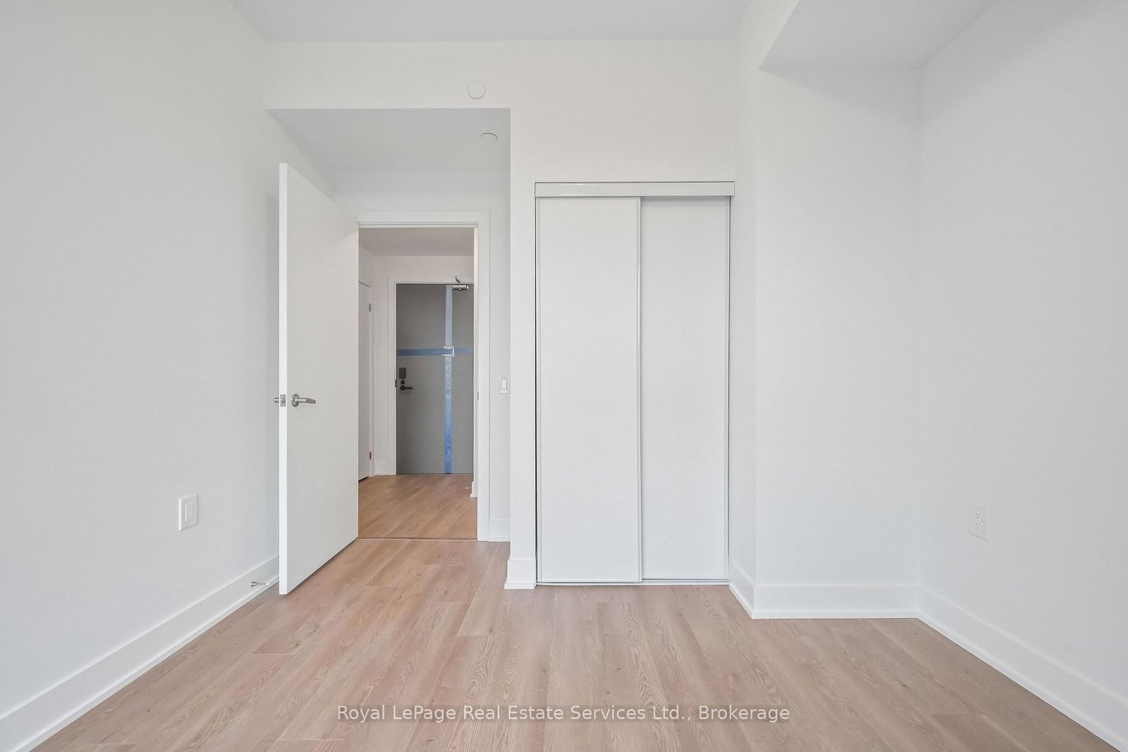 2088 James Street • #711 • Burlington, ON photo 27