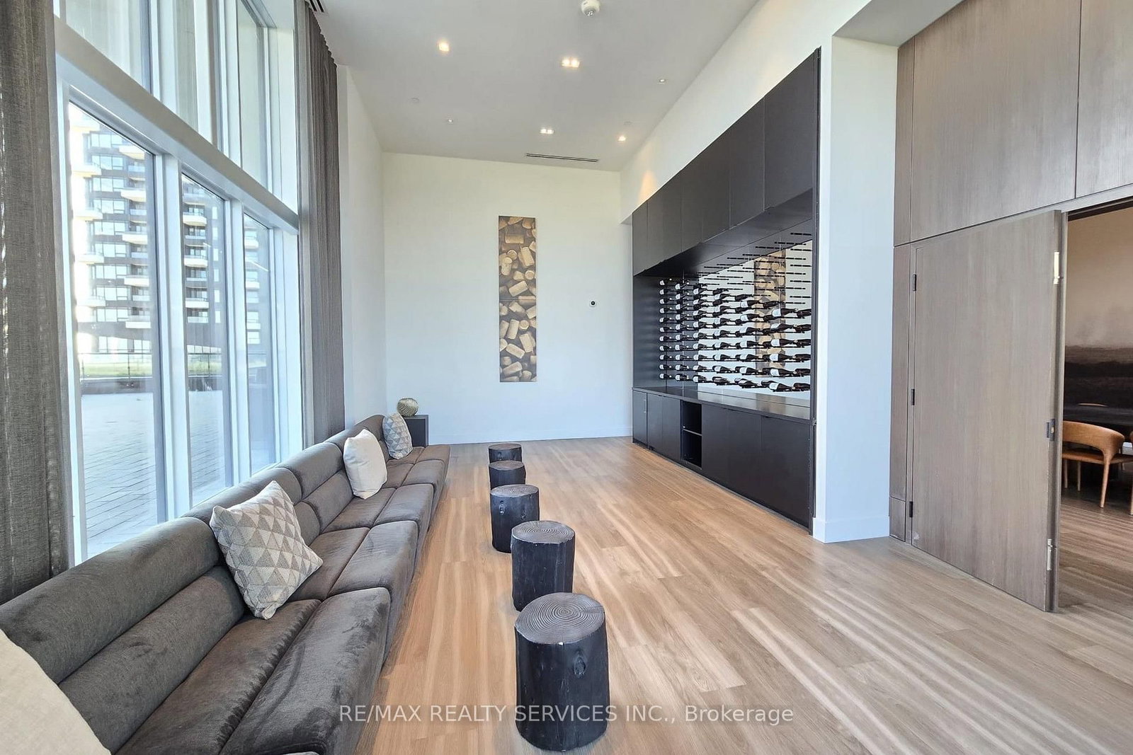 2489 Taunton Road • #511 • Oakville, ON photo 47