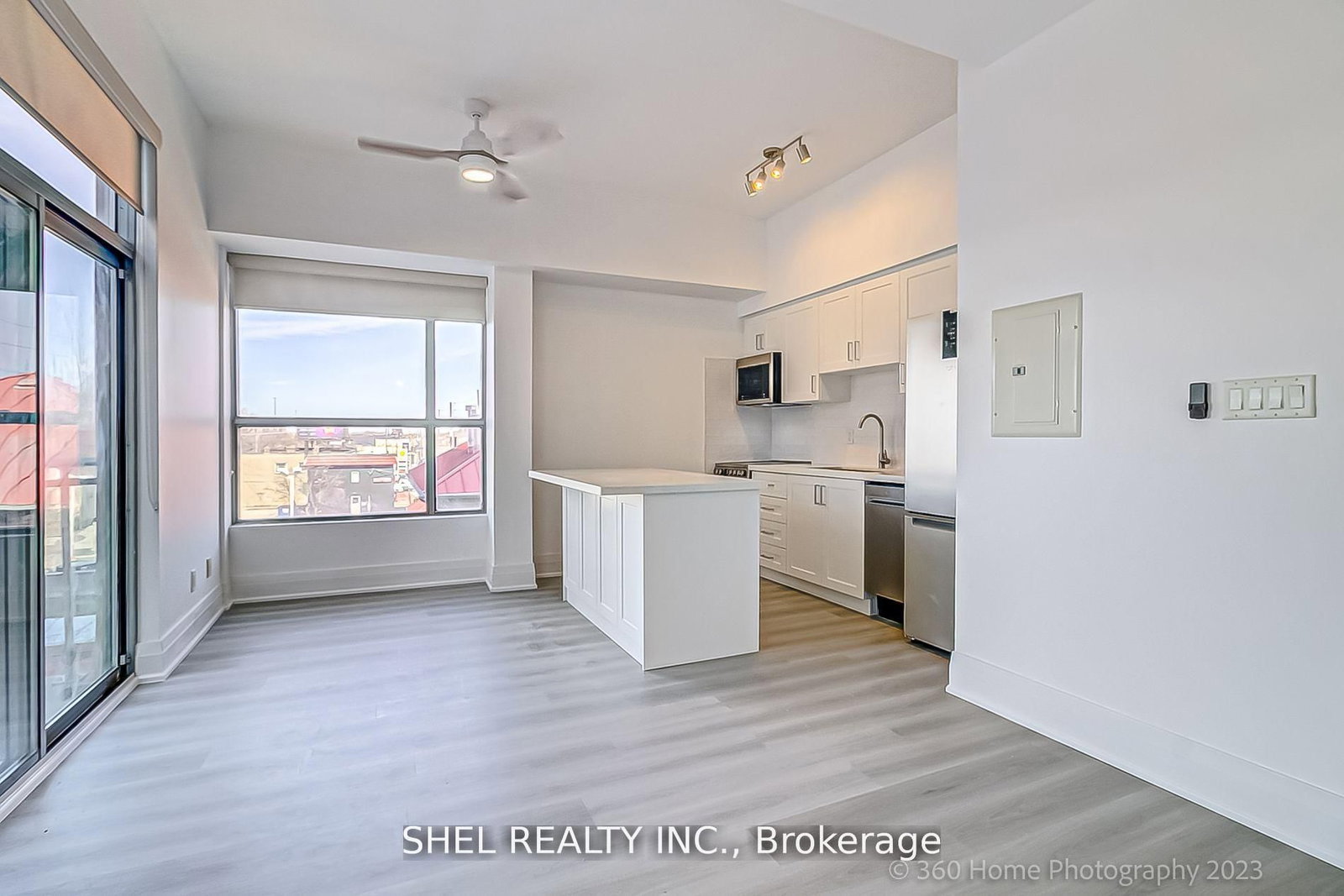 321-2464 Weston Rd, Toronto, view 8