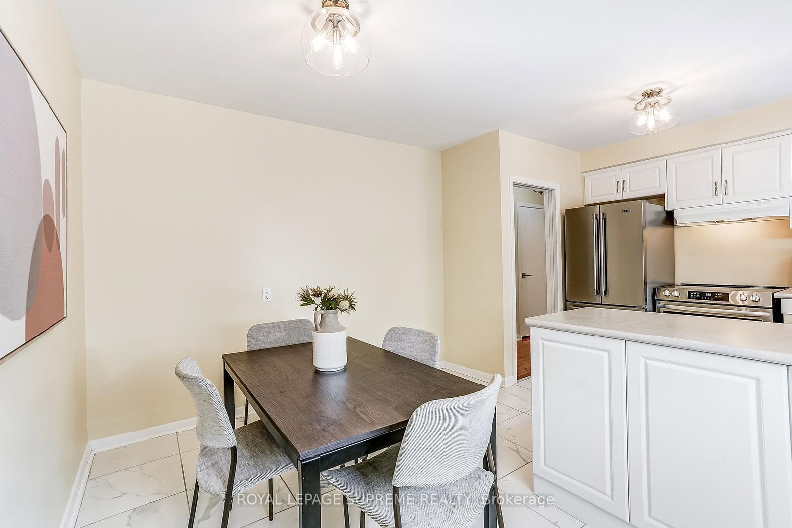 100 Summitcrest Drive • Toronto, ON photo 20