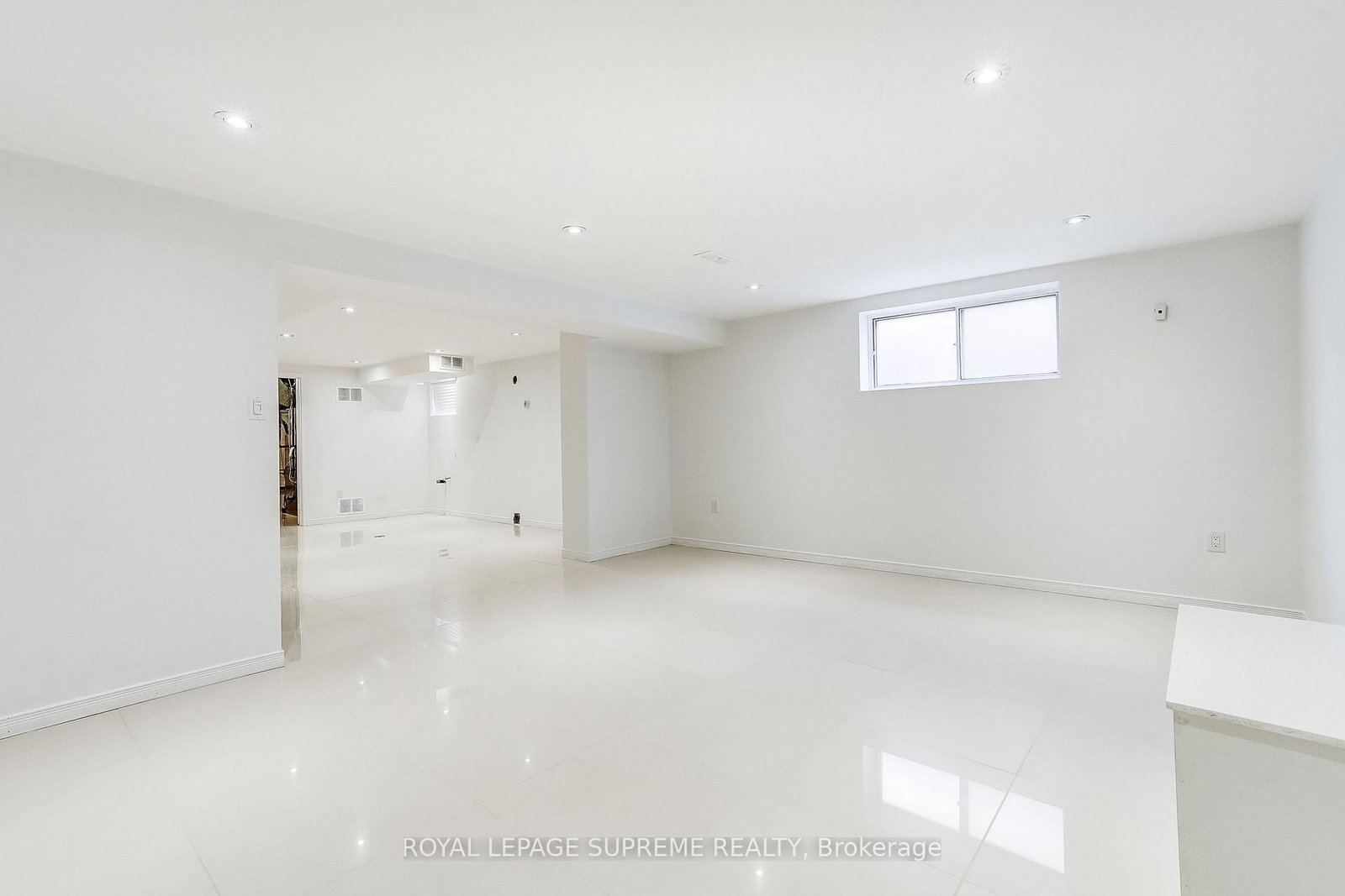 100 Summitcrest Drive • Toronto, ON photo 38