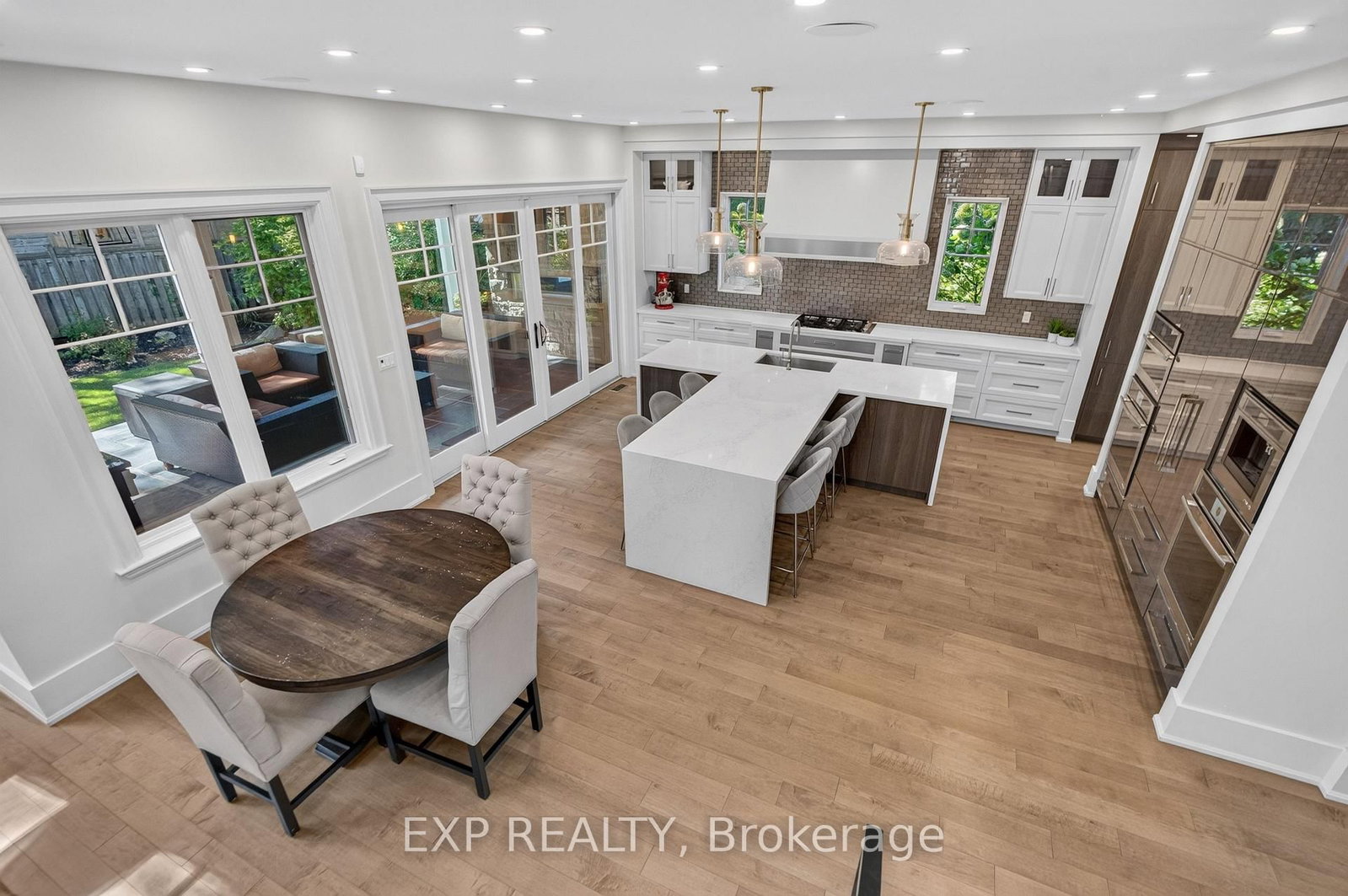 528 Wellington Oakville,ON L6L 4X5 — Photo 15