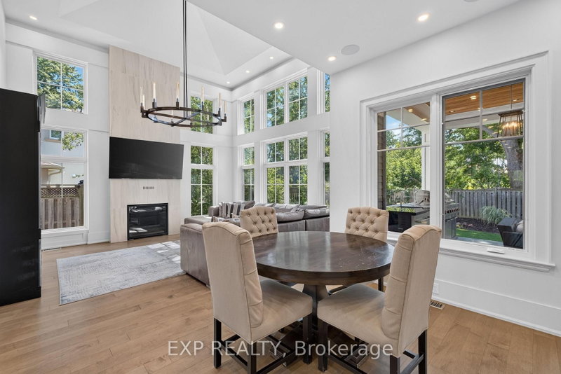 528 Wellington Oakville,ON L6L 4X5 — Photo 16