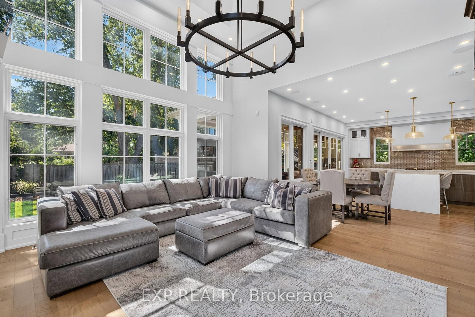 528 Wellington Oakville,ON L6L 4X5 — Photo 18