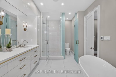 528 Wellington Oakville,ON L6L 4X5 — Photo 49