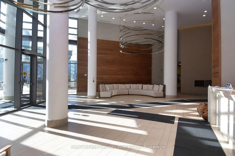 1403 - 15 Legion Road