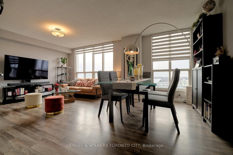 1204 - 2285 Lake Shore Boulevard W
