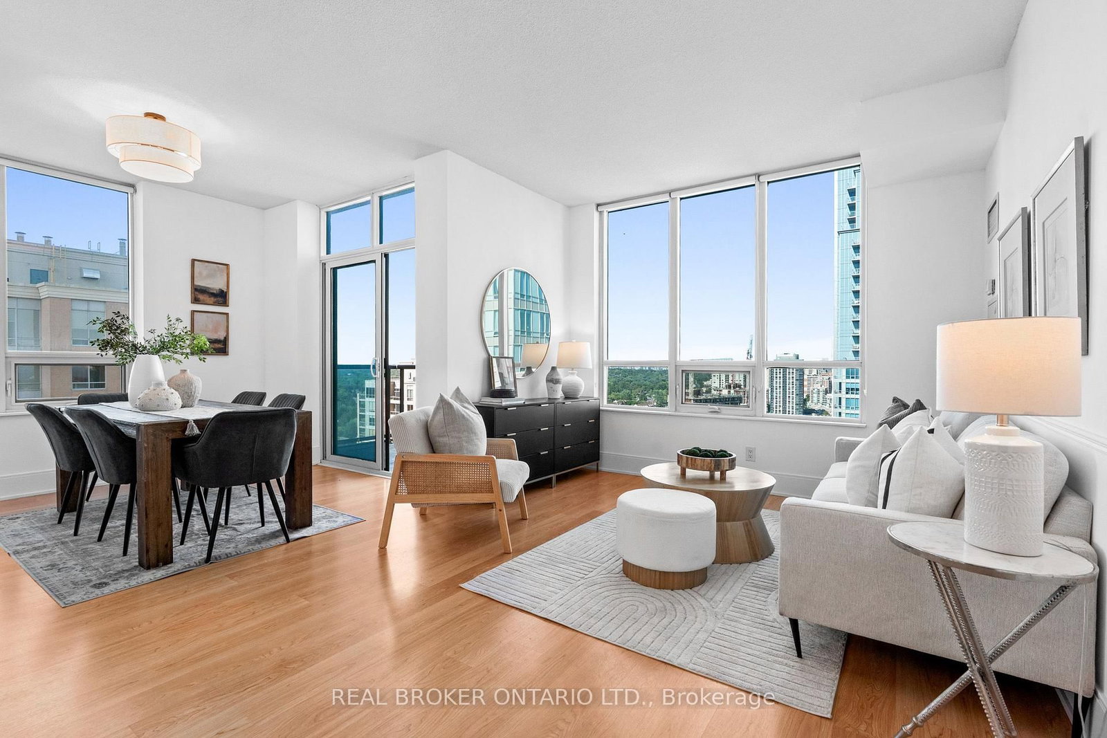#2642 · 35 Viking Lane, Islington-City Centre West