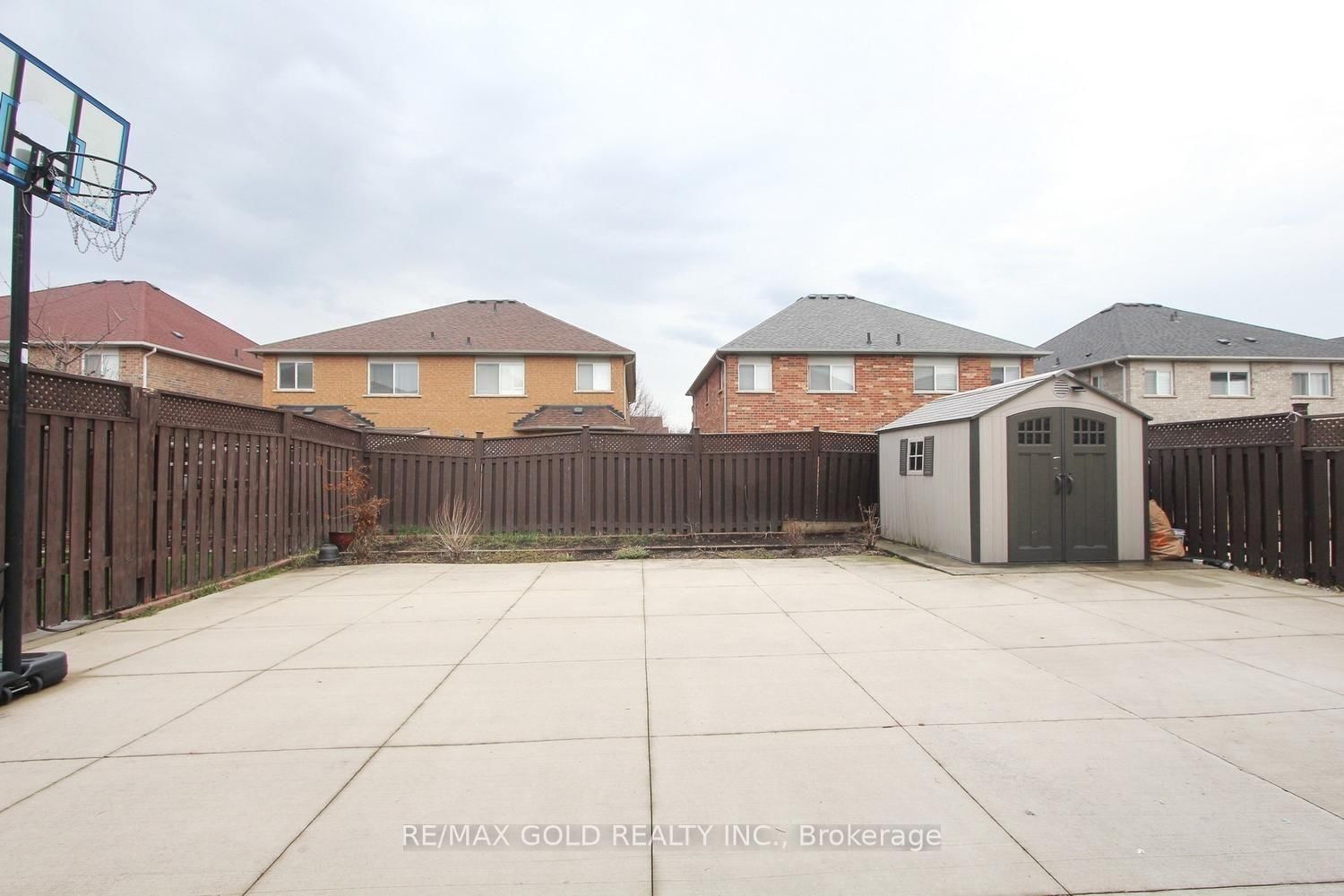 15 Youngestar Trail • Brampton, ON photo 42