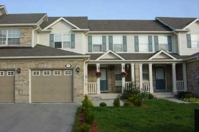 Townhouse sold at 1121 Barclay Circle, Milton, Ontario, L9T5W4 - Beaty - MLS: W1378246