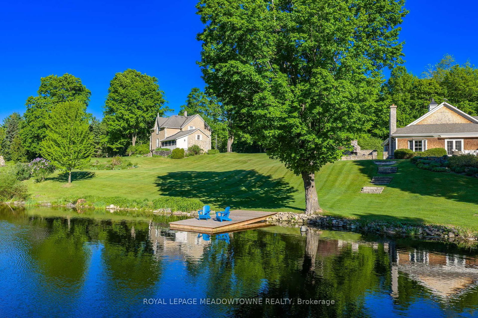 14249 Tenth Line • Halton Hills, ON photo 2