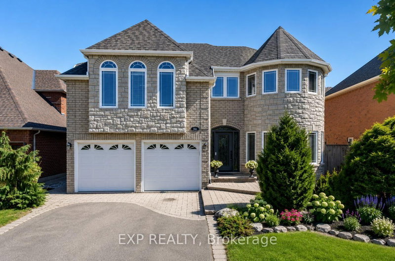 16 Curry Crescent