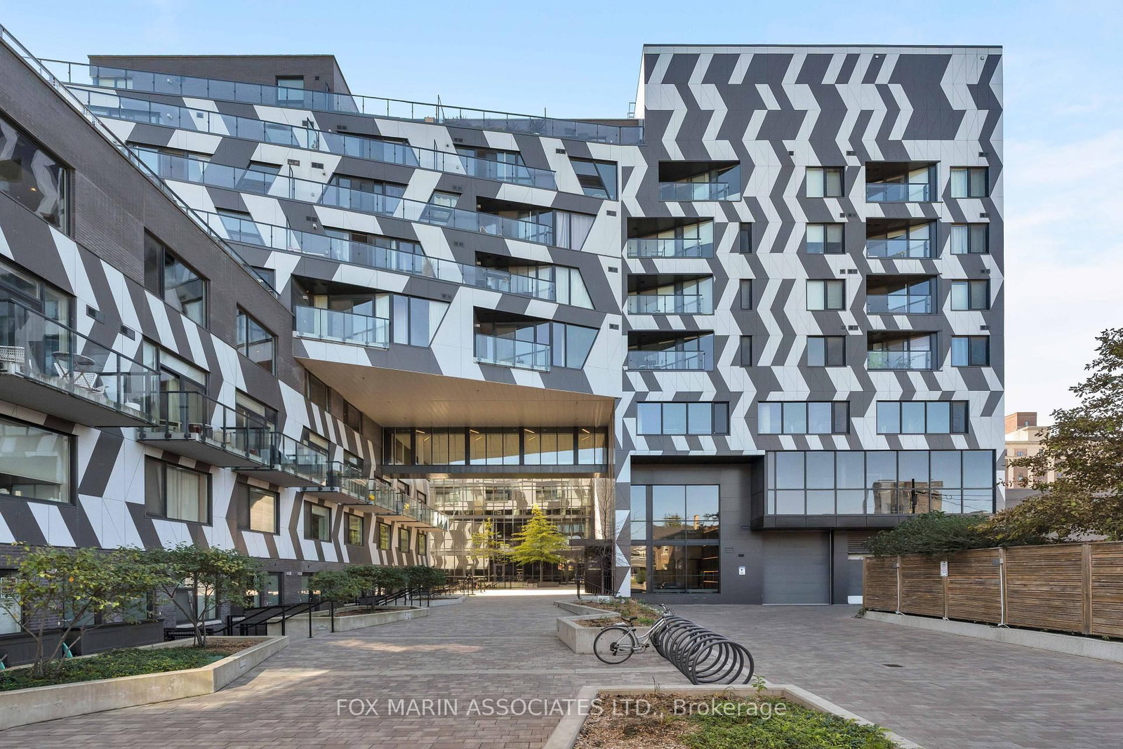 138 St Helens Avenue • #512 • Toronto, ON photo 22