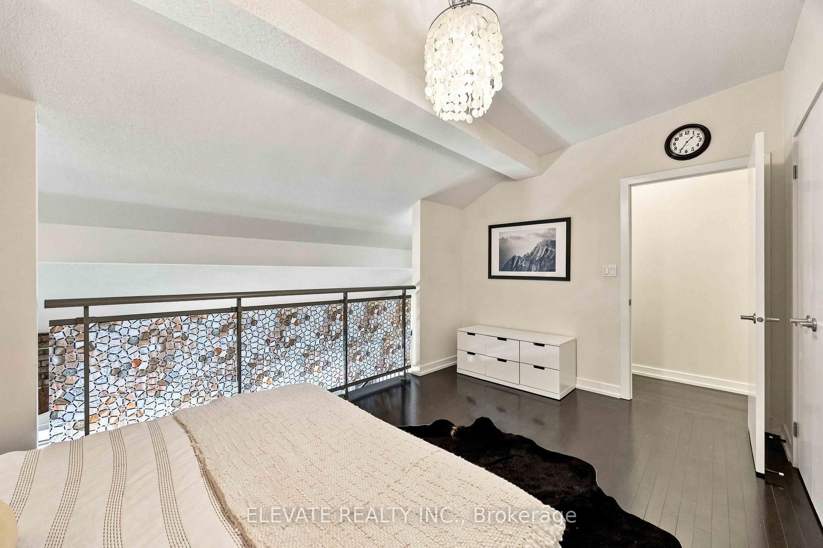 1100 Lansdowne Avenue • #322 • Toronto, ON photo 20