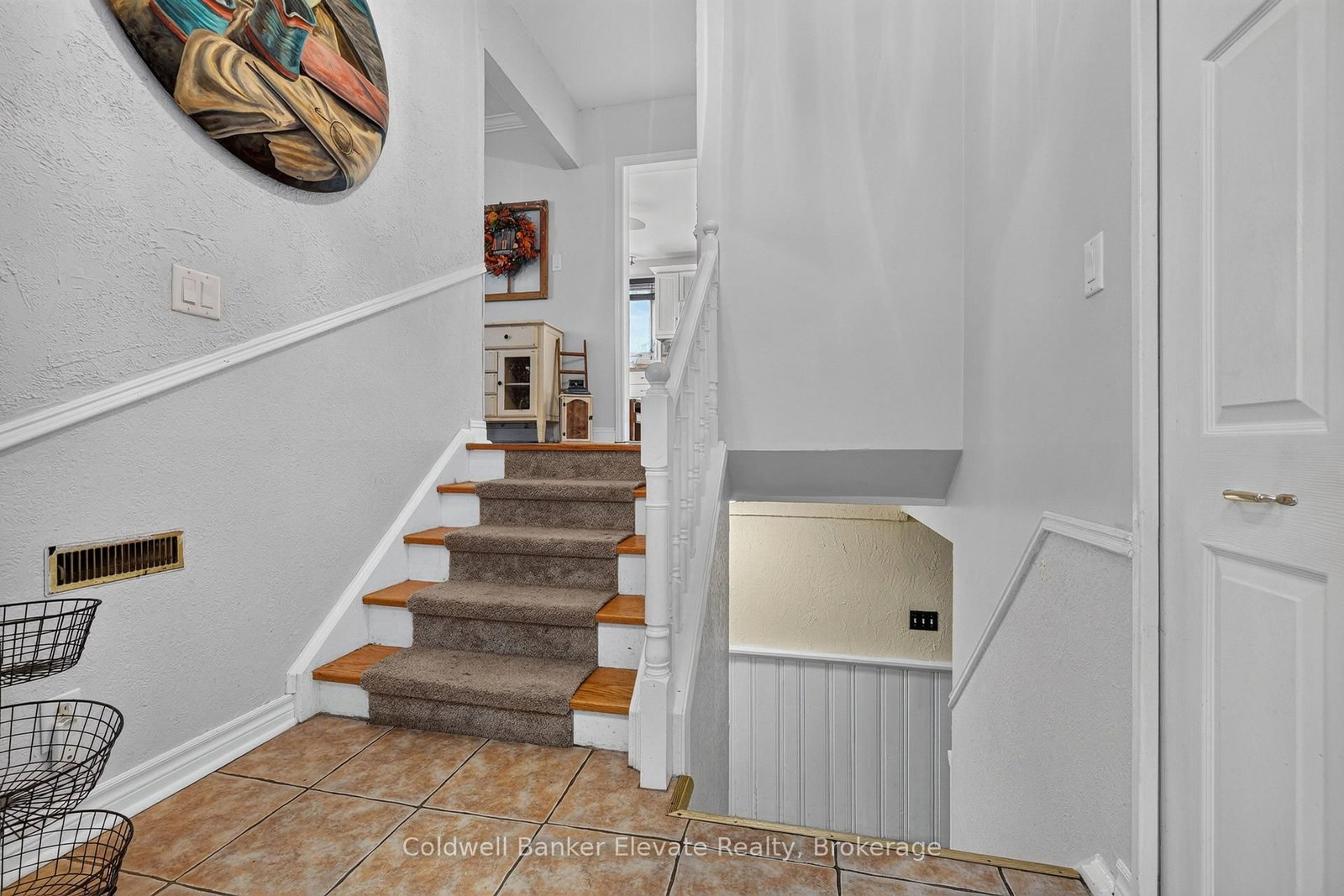 32 Chelvin Drive • Halton Hills, ON photo 9