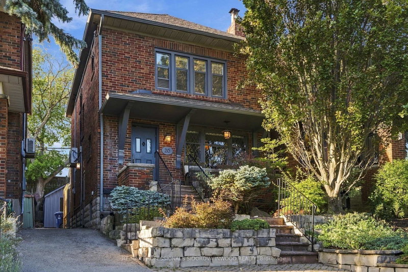 26 Larkin Avenue