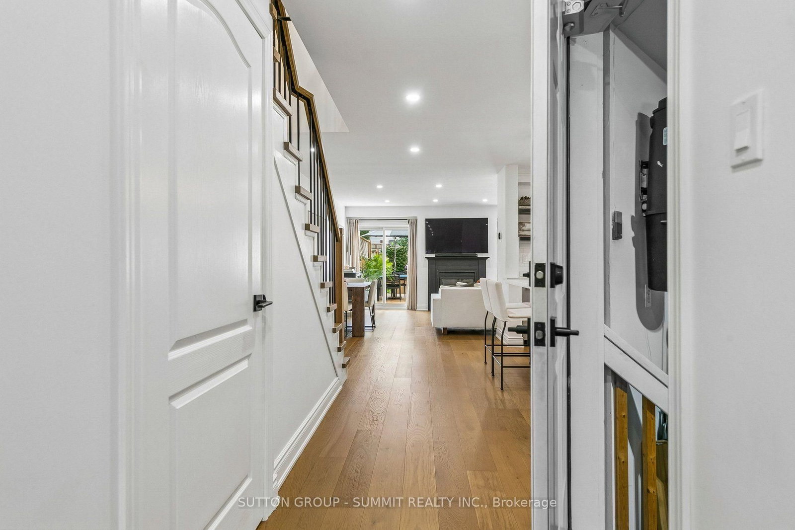 1257 Westview Terrace • Oakville, ON photo 9