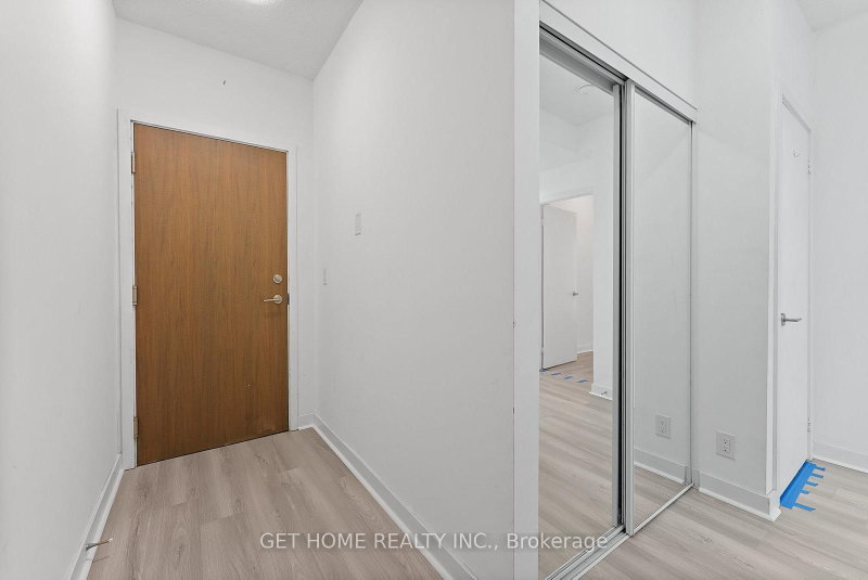 2005 - 3985 Grand Park Drive