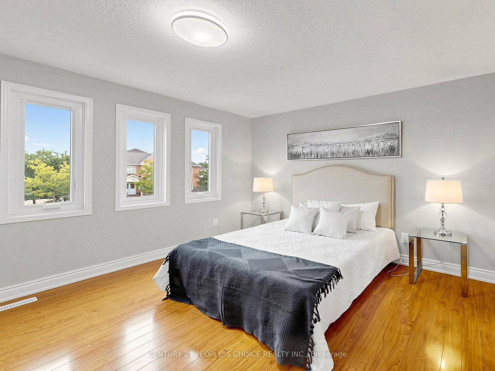 1125 Ivandale Drive • Mississauga, ON photo 19