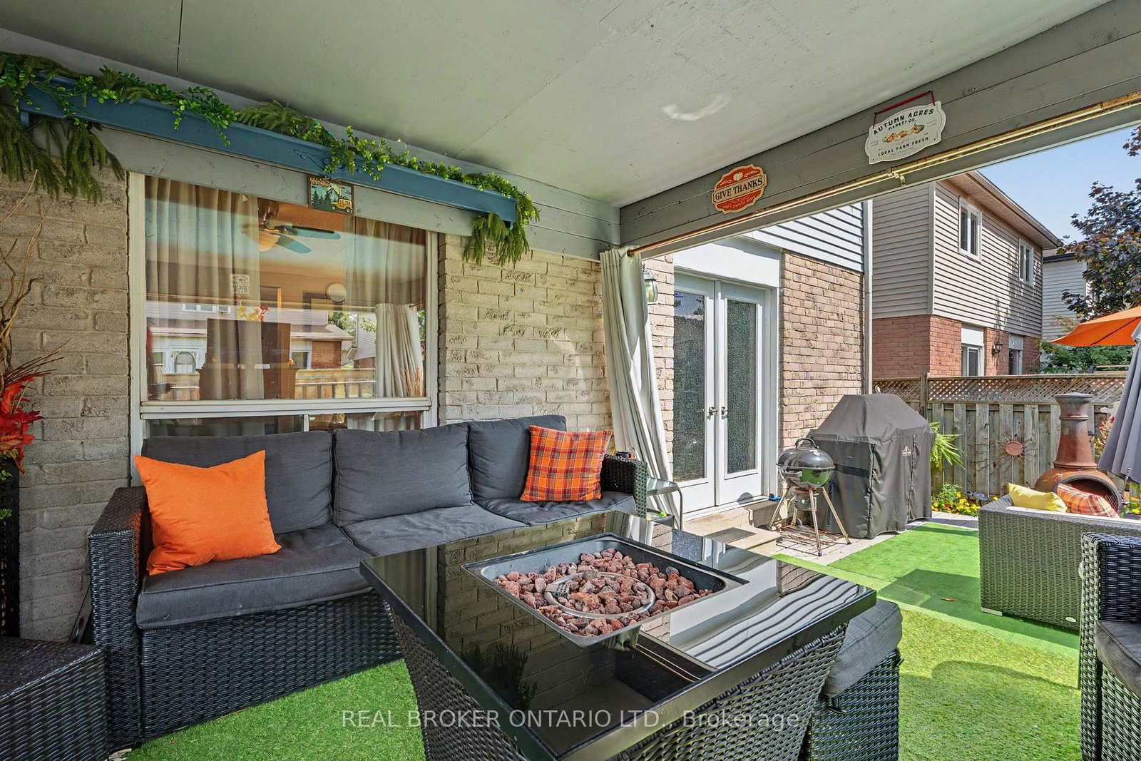 3260 Woodcroft Crescent • Burlington, ON photo 34