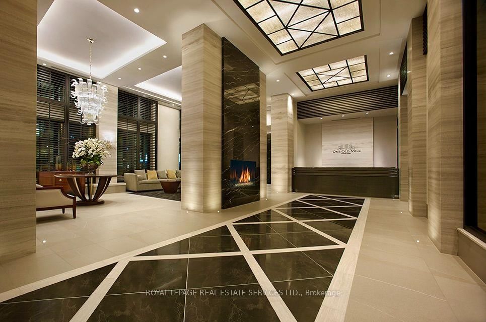 1 Old Mill Drive • #901 • Toronto, ON photo 4