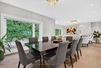 1393 Hazelton Boulevard • Burlington, ON photo 6