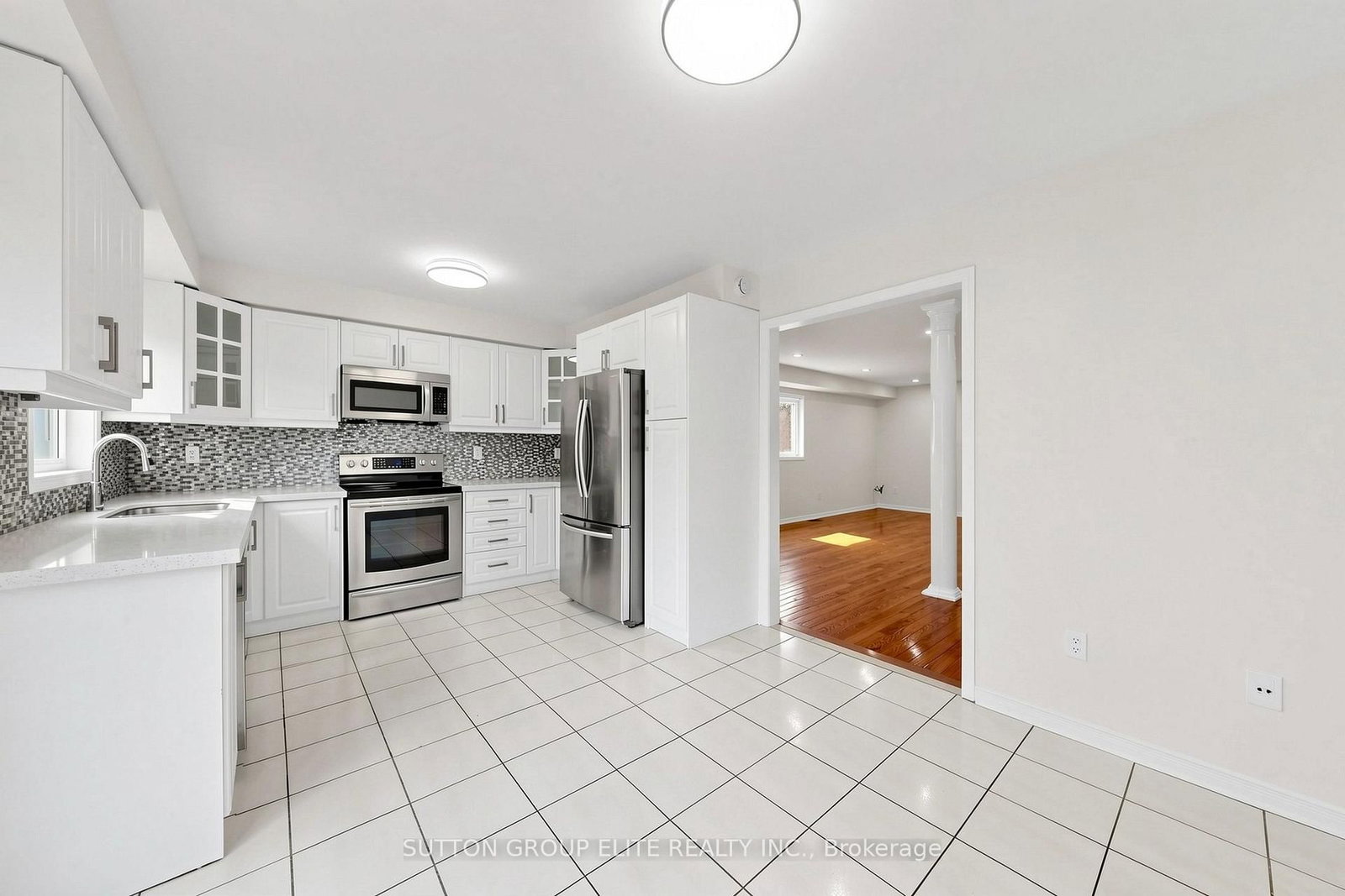 5684 Volpe Ave, Mississauga, view 7