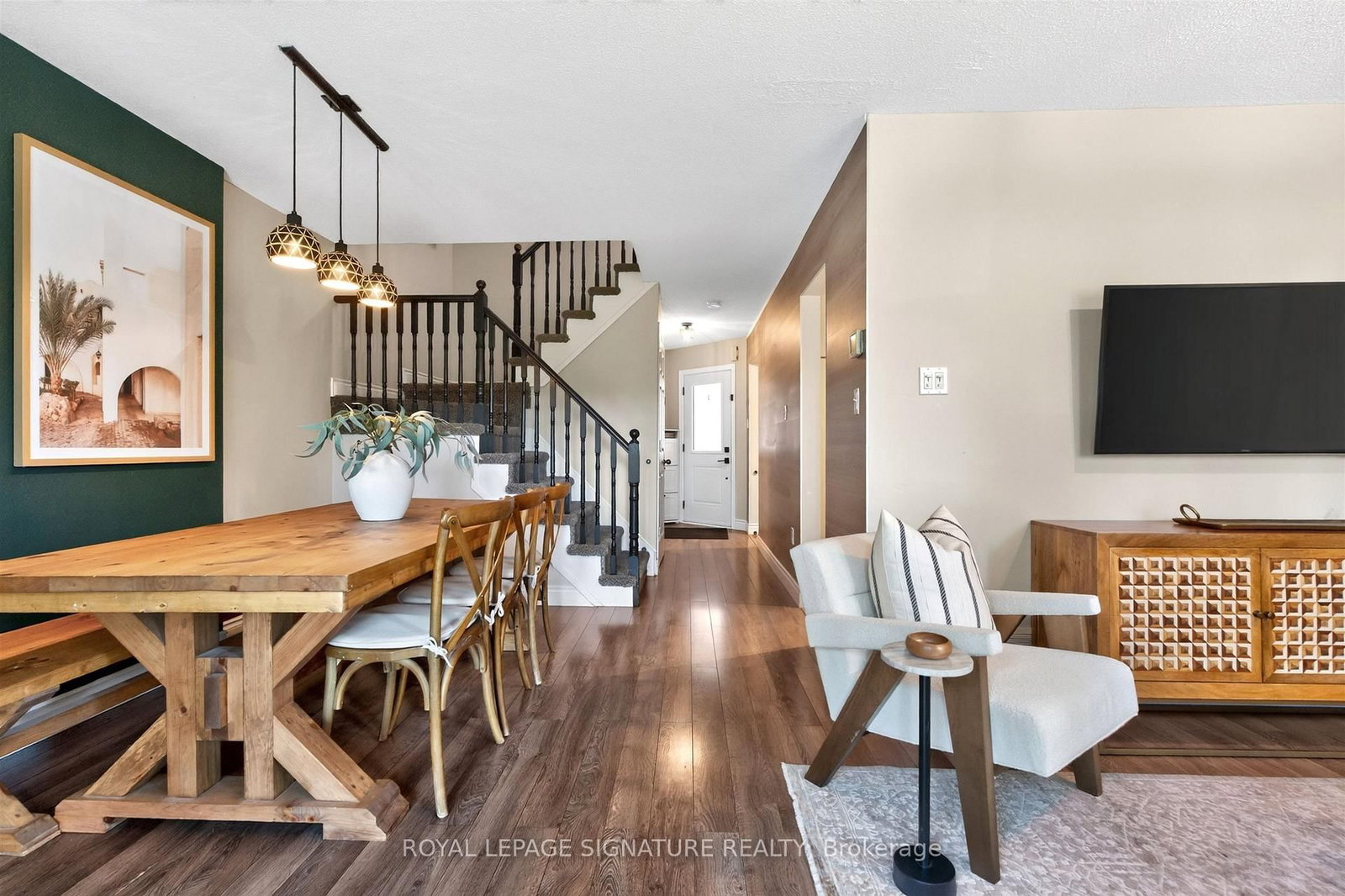1373 Treeland Street • Burlington, ON photo 2