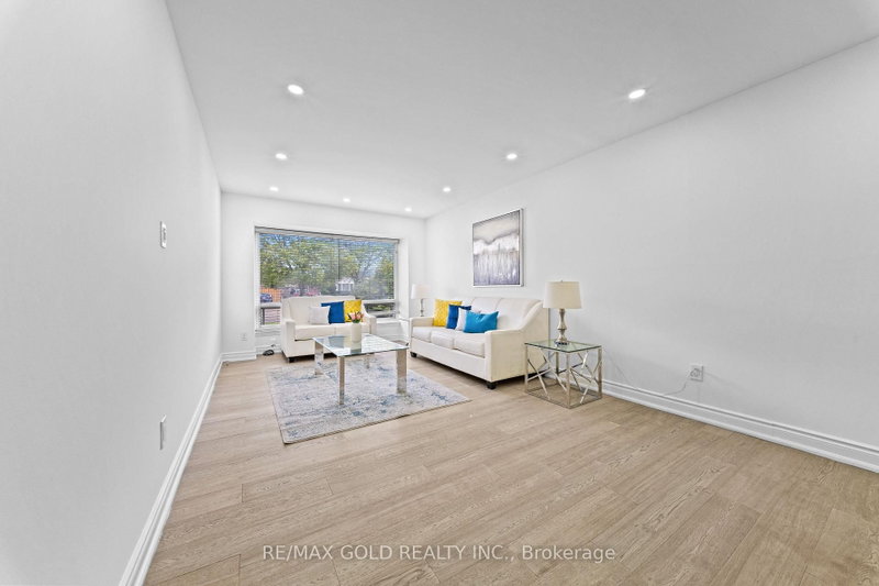 88 Goldcrest Road