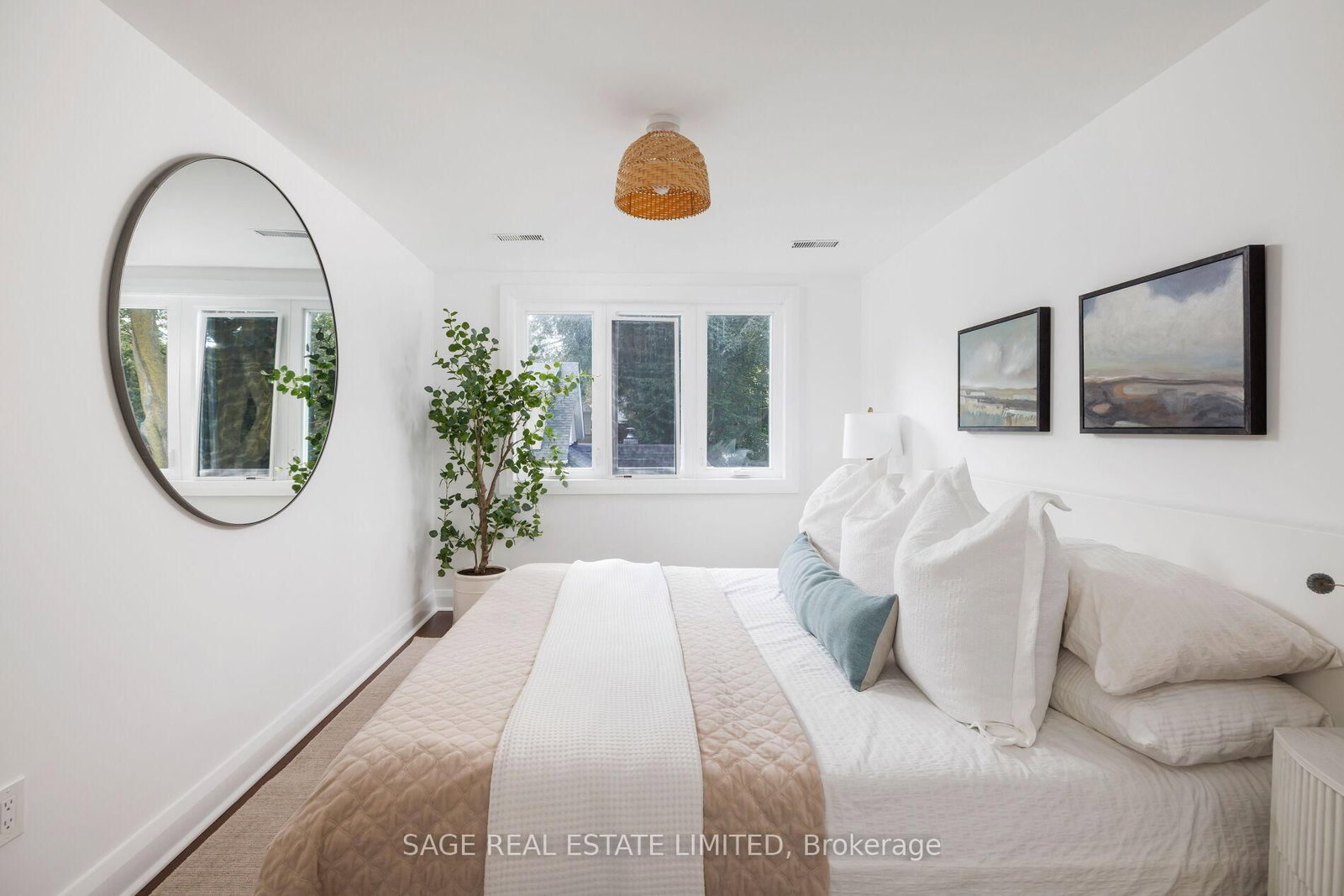 53 Wilgar Road • Toronto, ON photo 33