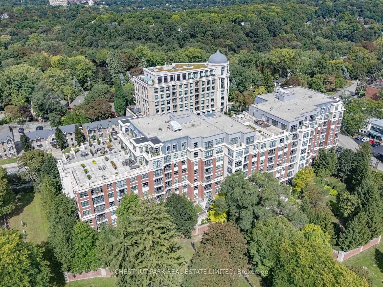 2855 Bloor Street W, Unit 311